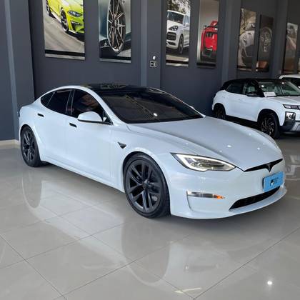 TESLA MODEL S ELÉTRICO PLAID
